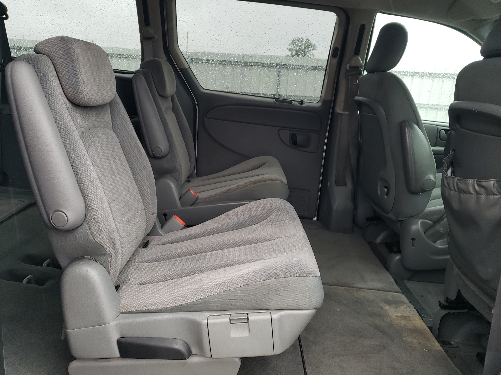 2D4GP24R15R321074 2005 Dodge Grand Caravan Se