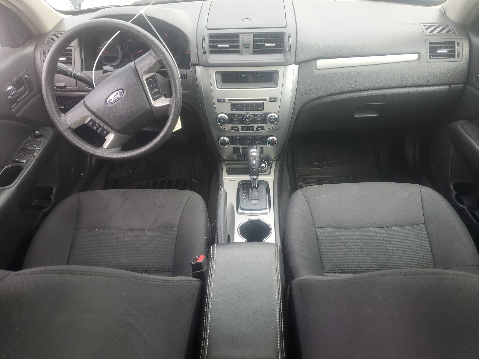 3FAHP0HA0BR232893 2011 Ford Fusion Se