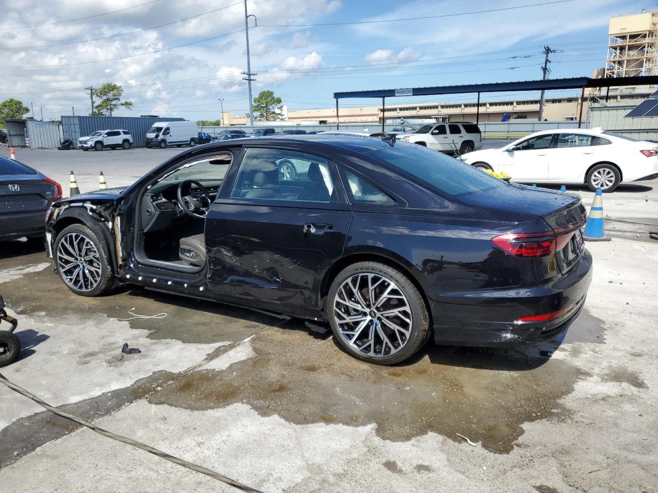 2024 Audi A8 L VIN: WAULDAF81RN008674 Lot: 68682444