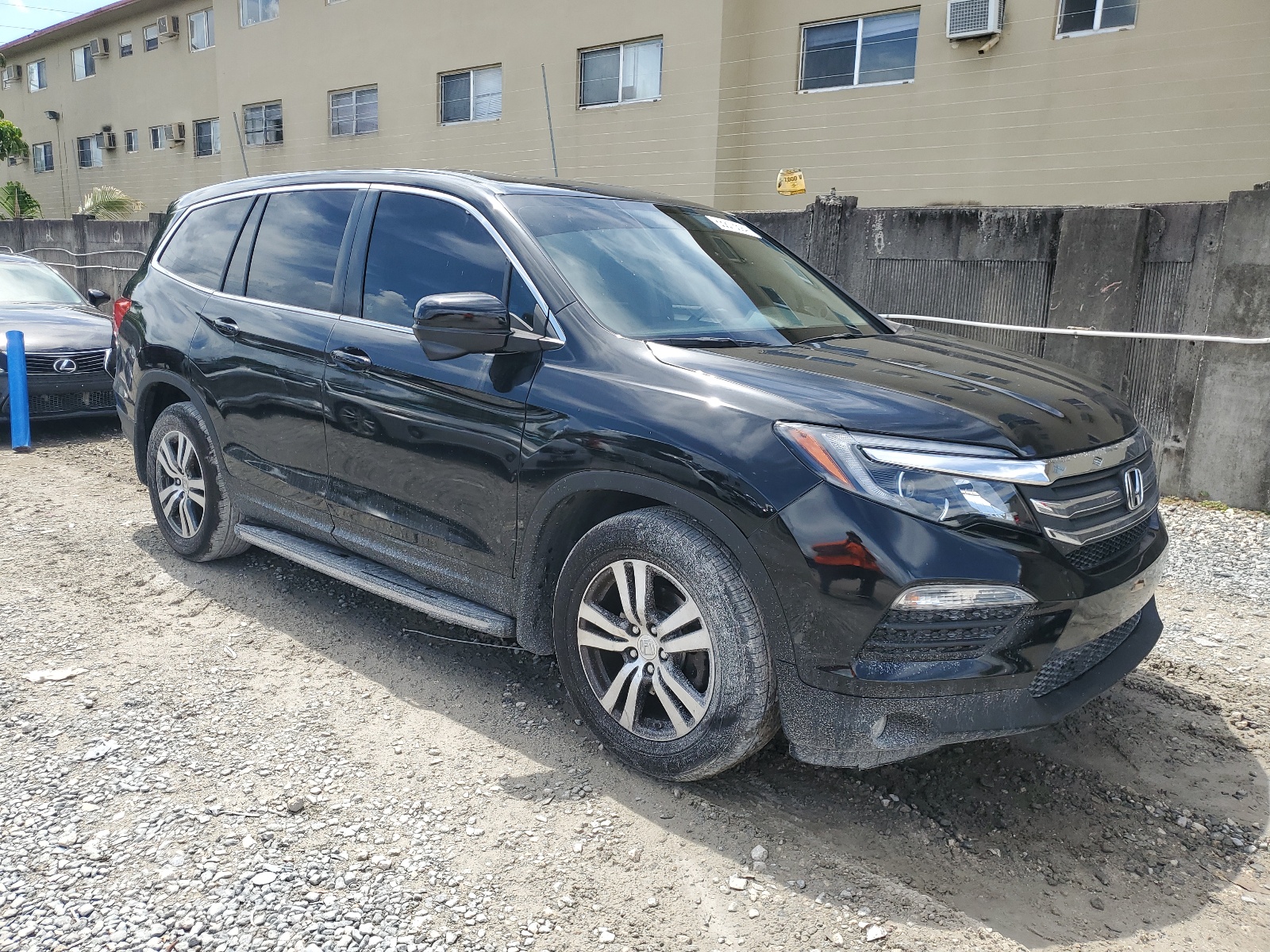 2016 Honda Pilot Exl vin: 5FNYF5H55GB032551