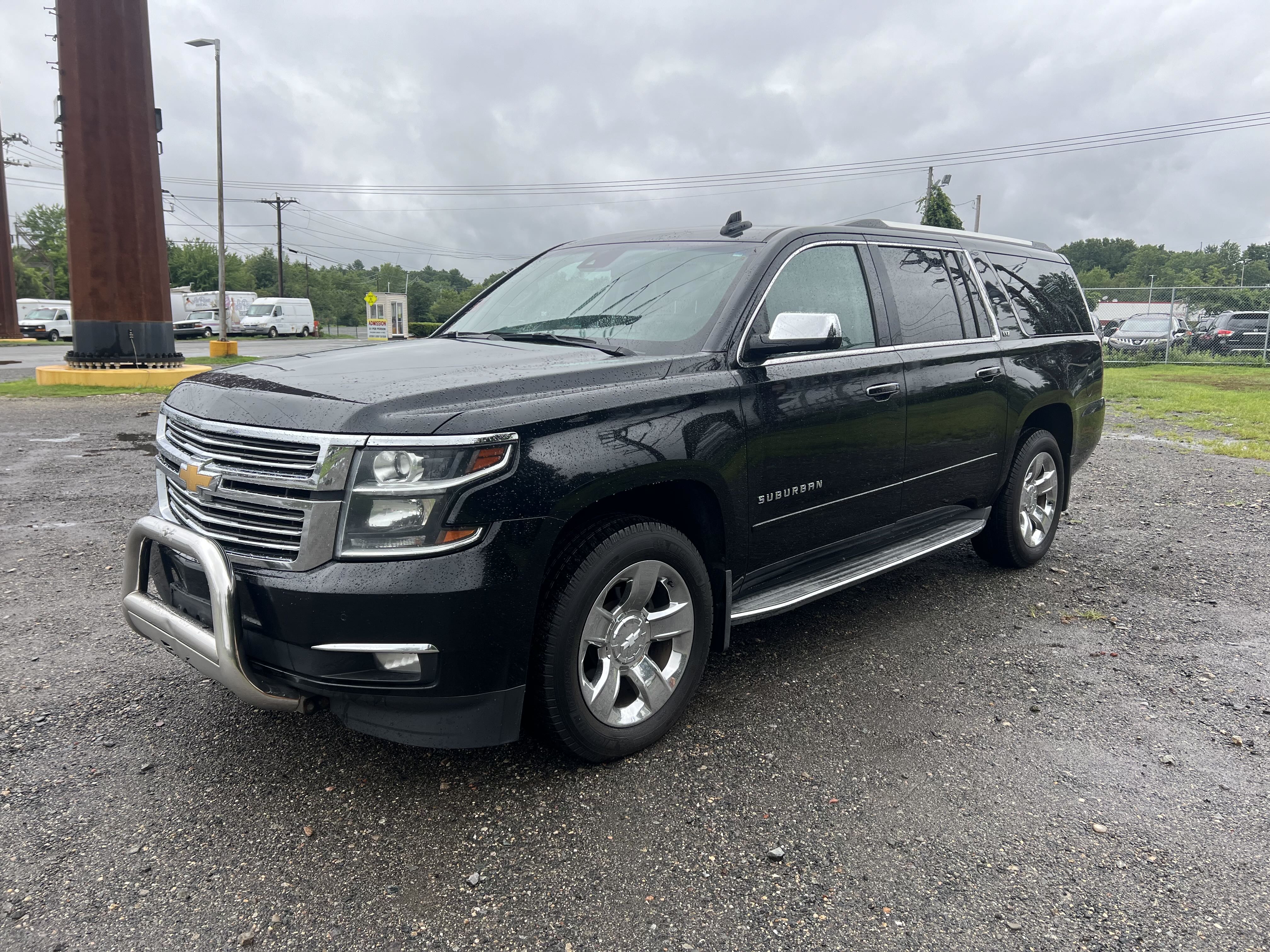 2016 Chevrolet Suburban K1500 Ltz vin: 1GNSKJKC8GR133621