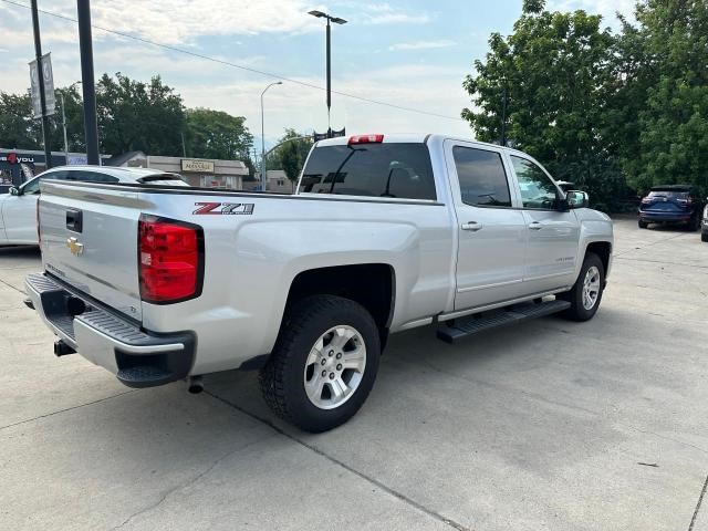 2018 Chevrolet Silverado K1500 Lt vin: 3GCUKREC9JG565170