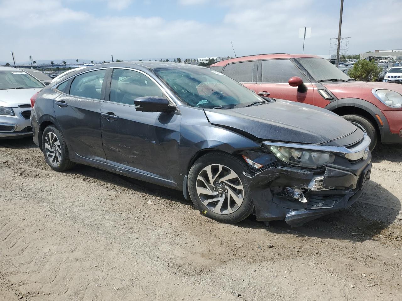 2017 Honda Civic - Image 4