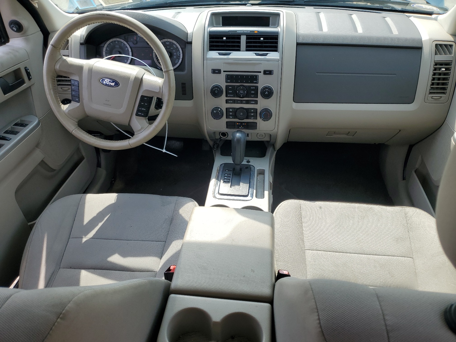 1FMCU9DG0AKD36522 2010 Ford Escape Xlt