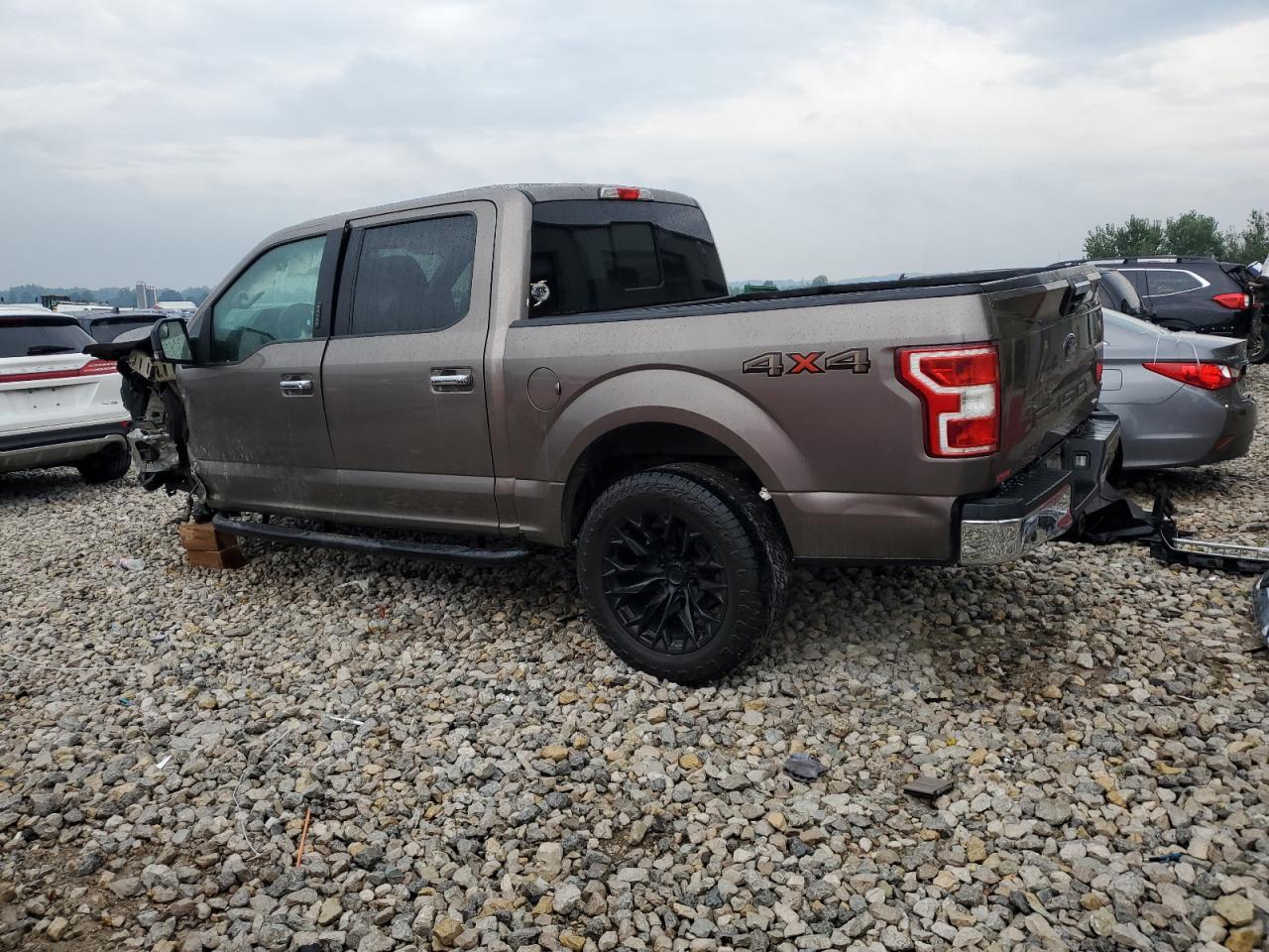 1FTEW1EP5JFA78420 2018 FORD F-150 - Image 2