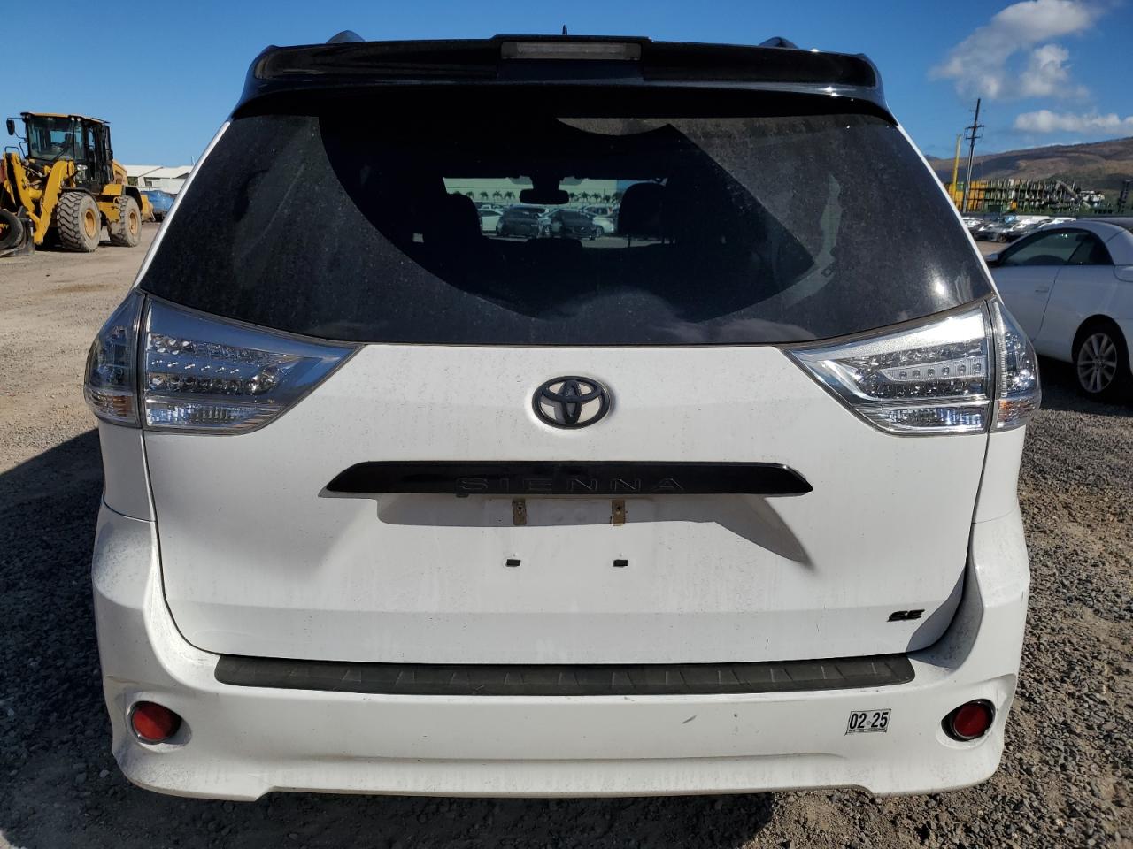 5TDXZ3DC4LS022546 2020 Toyota Sienna Se