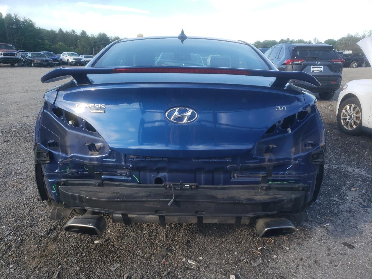 2015 Hyundai Genesis Coupe 3.8L VIN: KMHHU6KJ0FU131085 Lot: 67113224