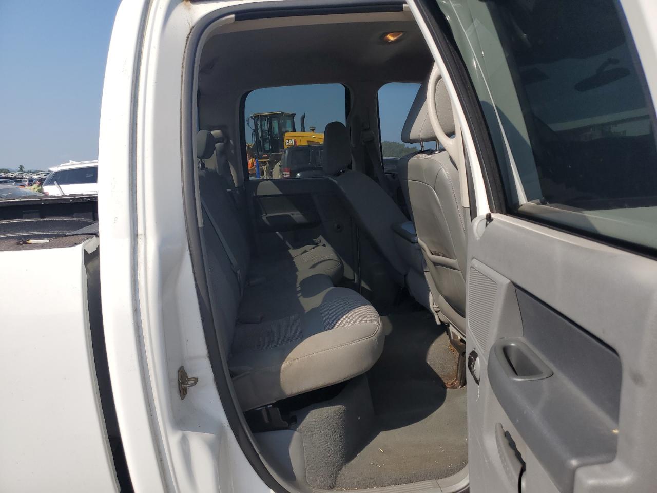 2007 Dodge Ram 1500 St VIN: 1D7HU18257S106743 Lot: 66114854