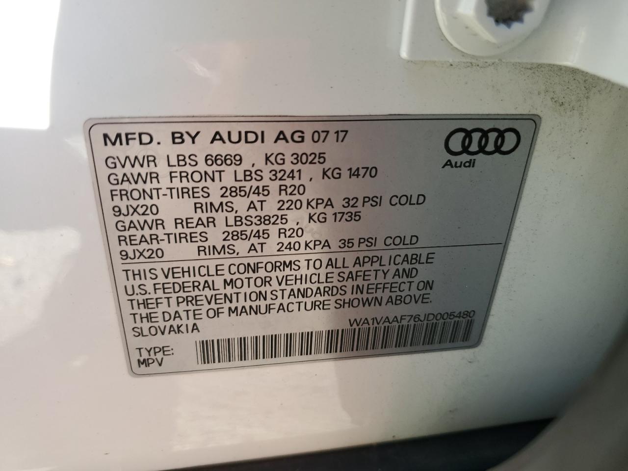 WA1VAAF76JD005480 2018 Audi Q7 Prestige