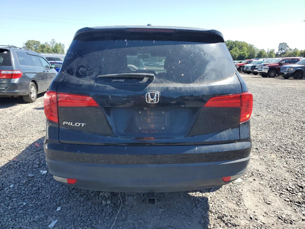 5FNYF5H39JB024927 2018 Honda Pilot Ex