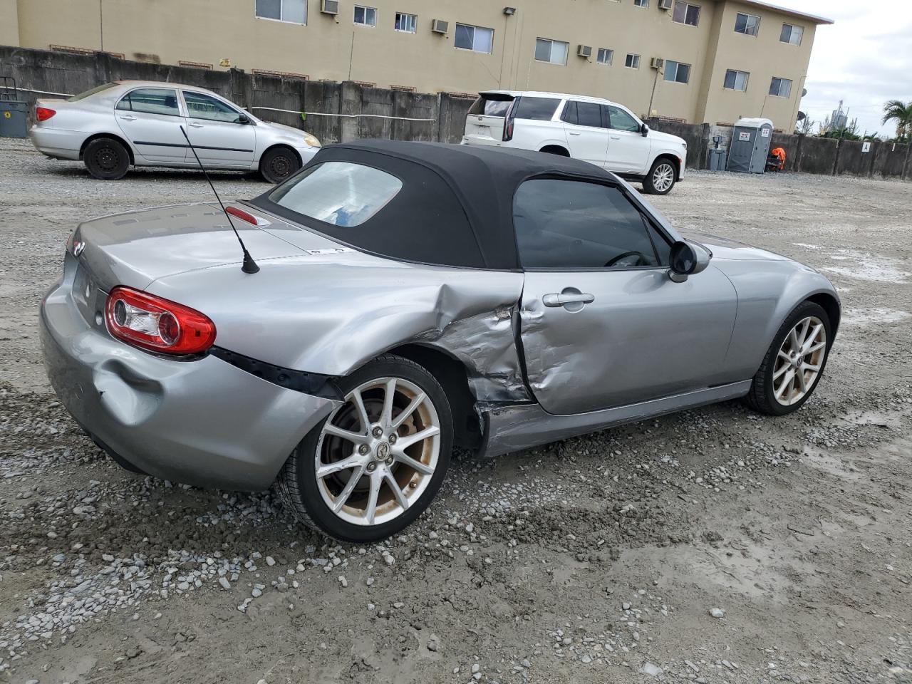 2011 Mazda Mx-5 Miata VIN: JM1NC2LF8B0213970 Lot: 68680924