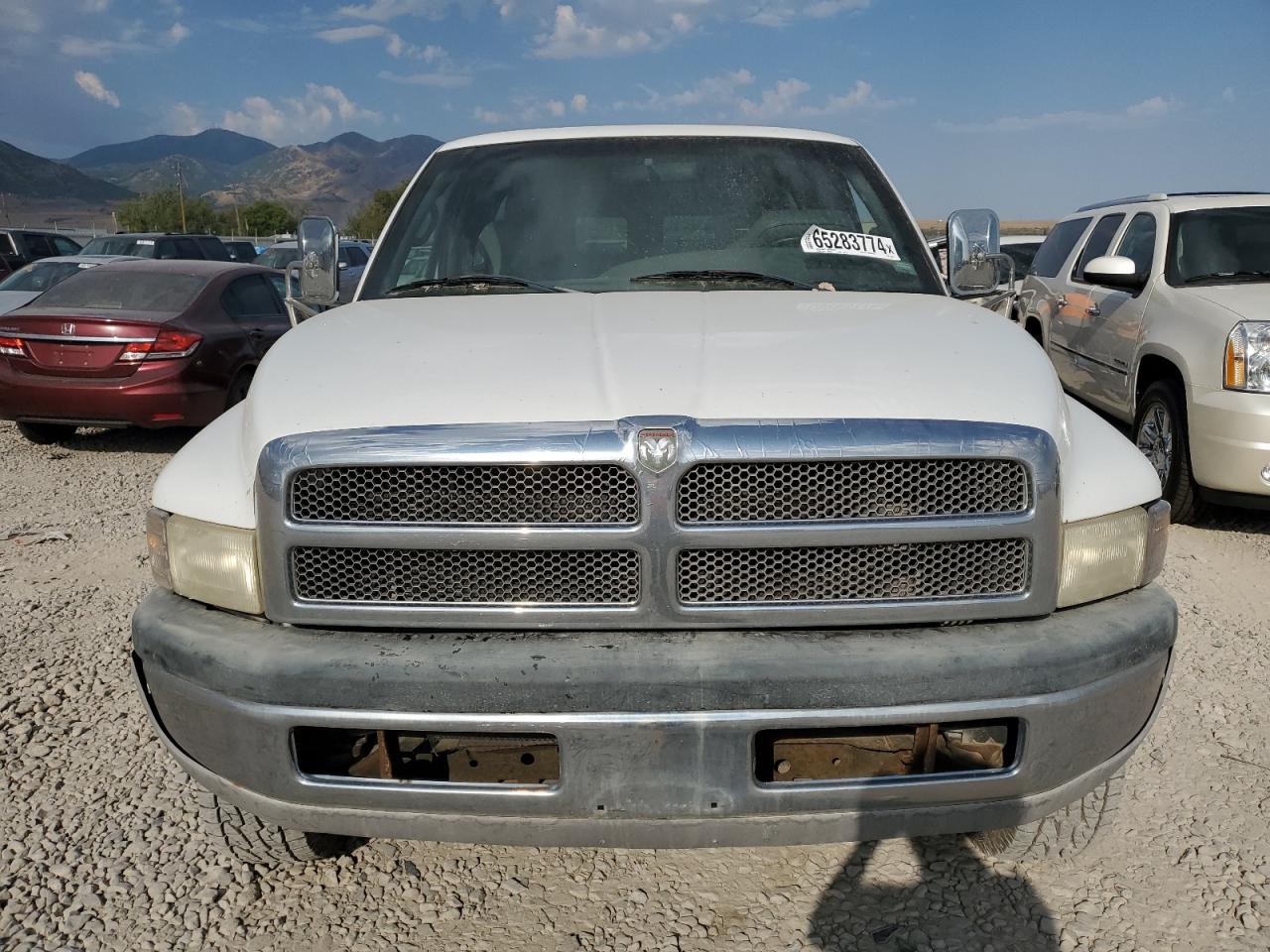 1998 Dodge Ram 2500 VIN: 3B7KF22W4WG239561 Lot: 65283774