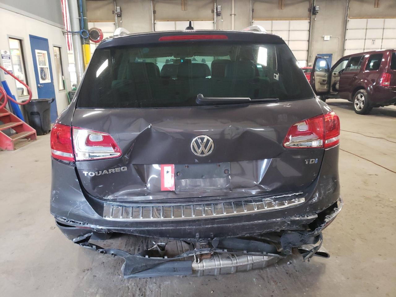 2013 Volkswagen Touareg V6 Tdi VIN: WVGEP9BP3DD003016 Lot: 68537734