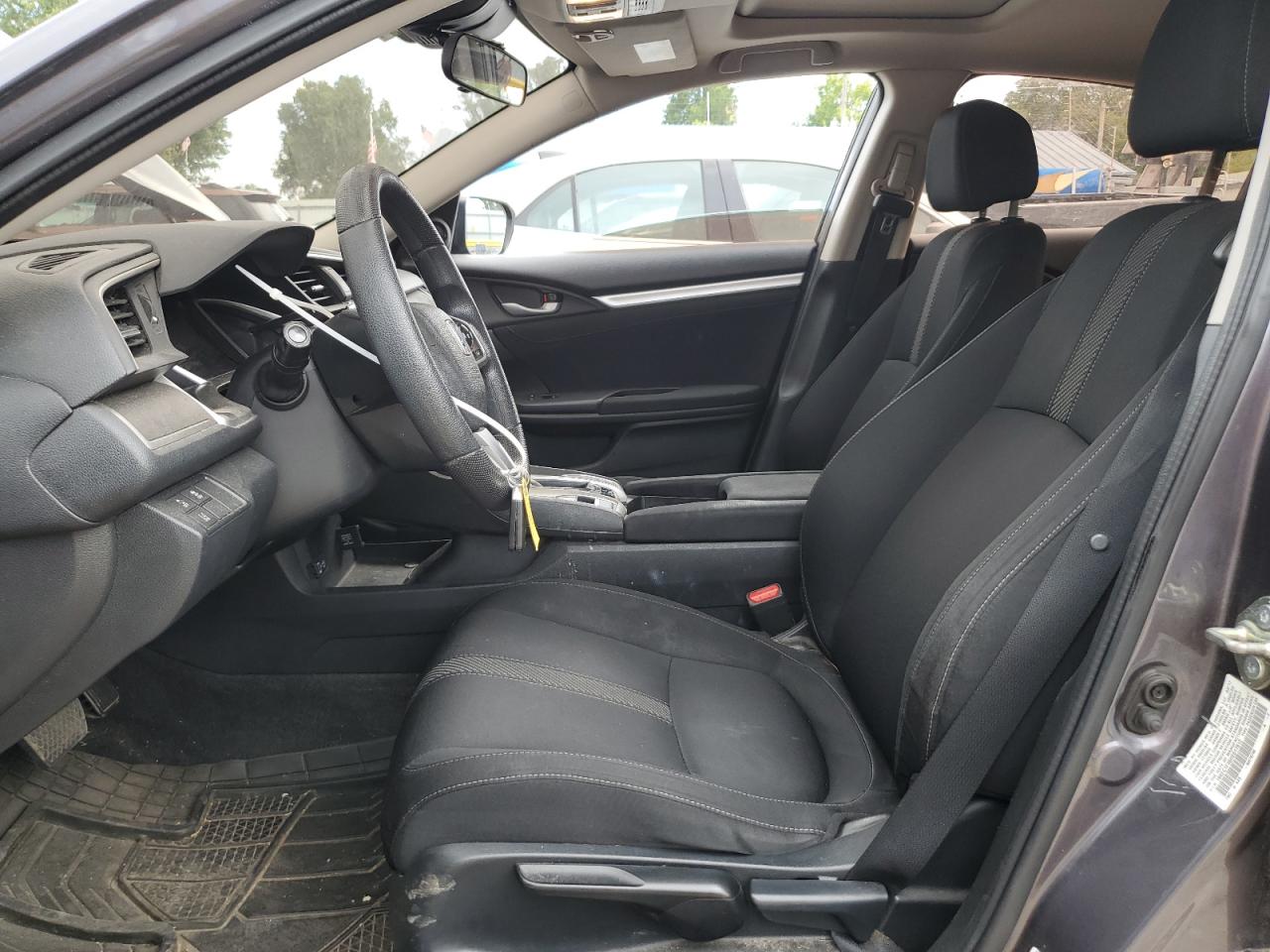 19XFC1F46HE017812 2017 Honda Civic Ex