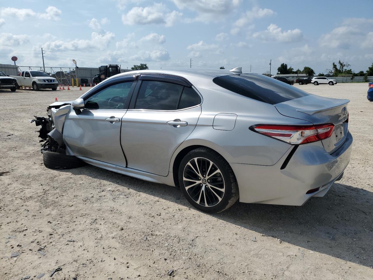 2020 Toyota Camry Se VIN: 4T1G11AK3LU900613 Lot: 66502424