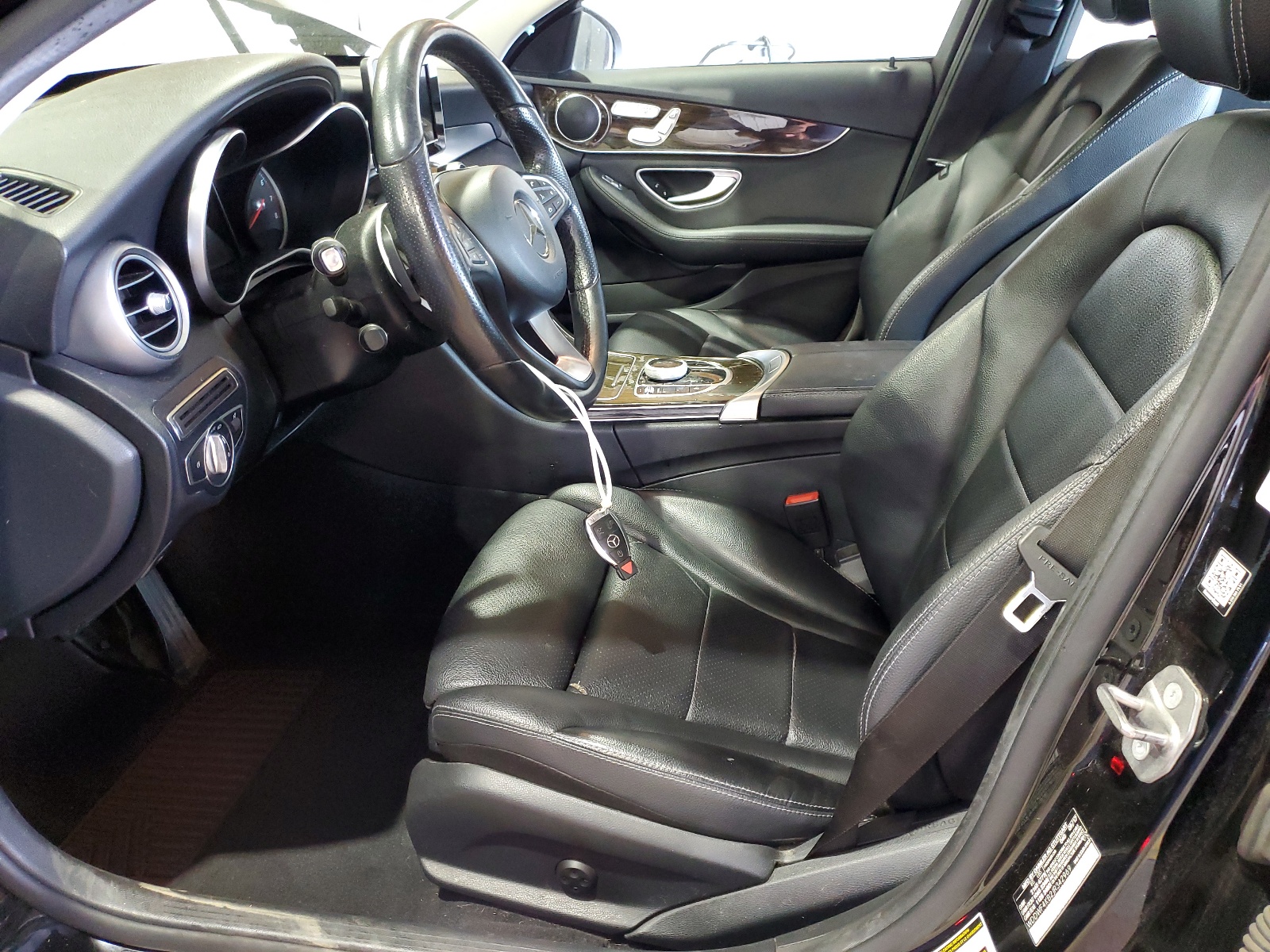 WDDWF4KB2JR342969 2018 Mercedes-Benz C 300 4Matic