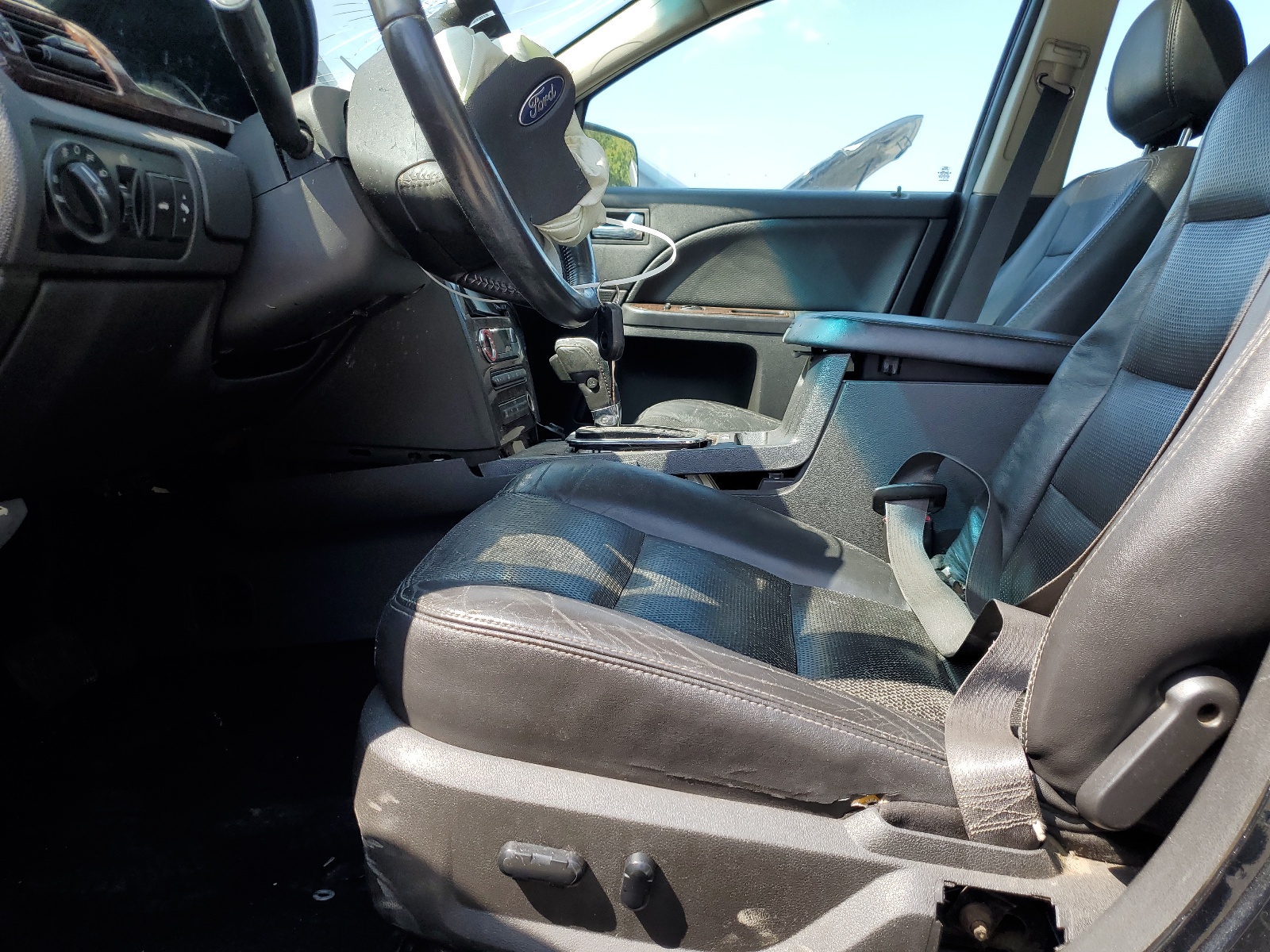 1FAHP28W88G141846 2008 Ford Taurus Limited