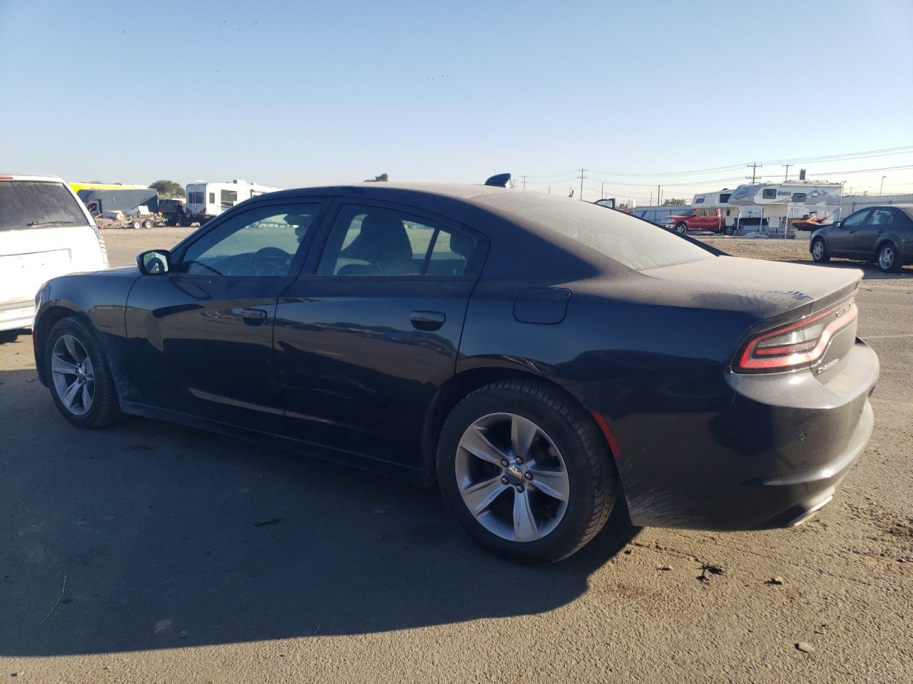 2C3CDXHG5JH186969 2018 DODGE CHARGER - Image 2