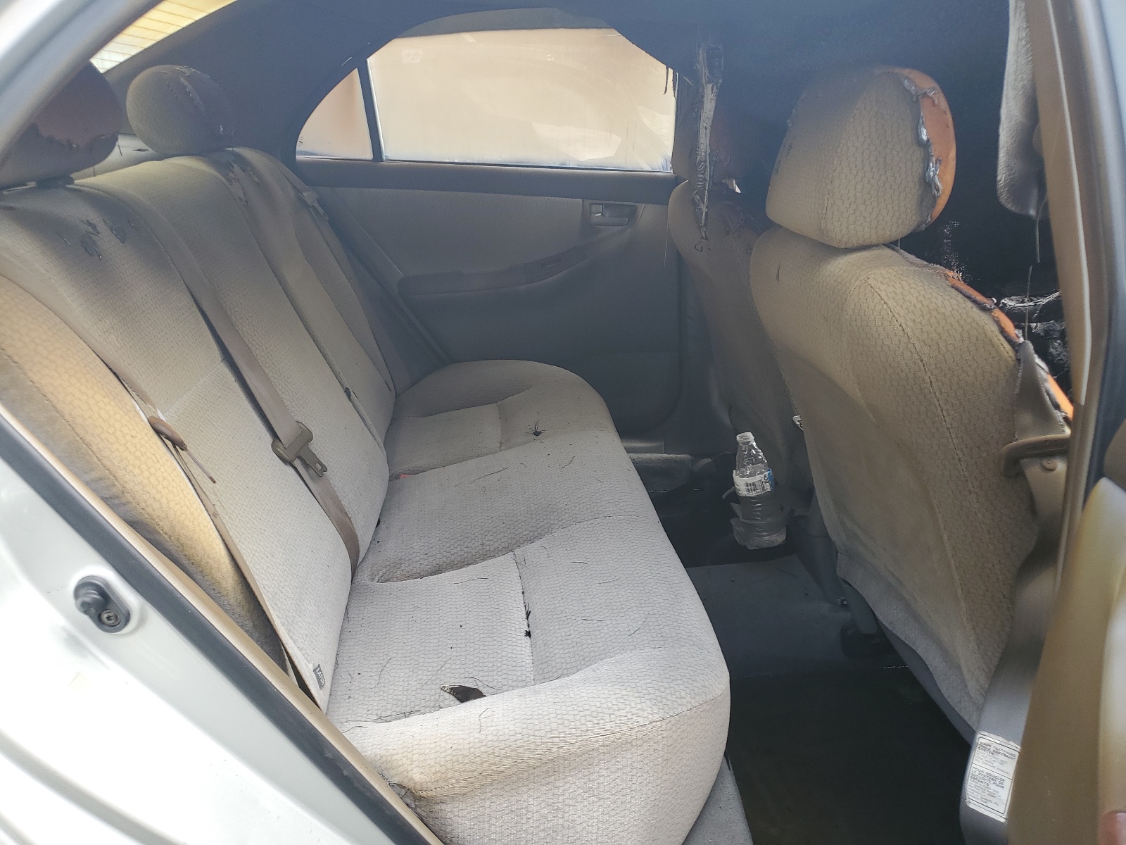 2T1BR32E74C301661 2004 Toyota Corolla Ce