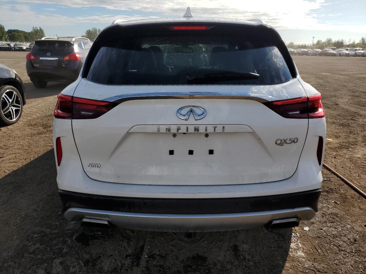 3PCAJ5M38KF126839 2019 Infiniti Qx50 Essential