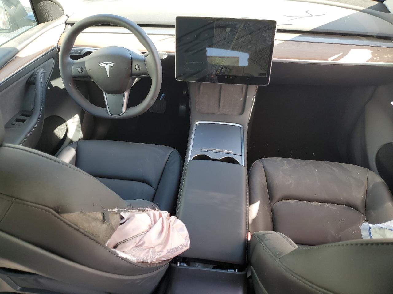 7SAYGDED4RF017872 2024 Tesla Model Y