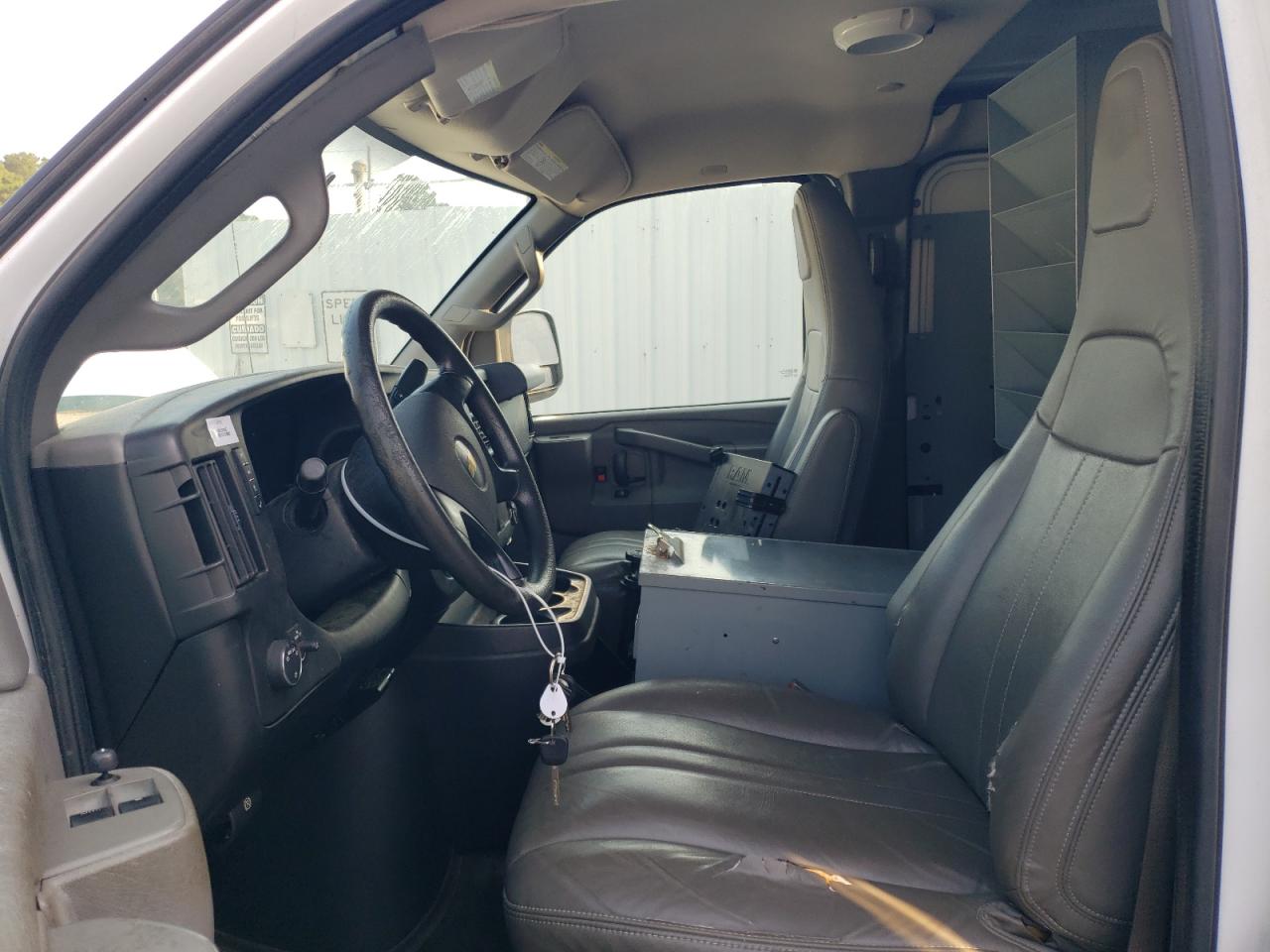 2016 Chevrolet Express G2500 VIN: 1GCWGAFF5G1264200 Lot: 64859864