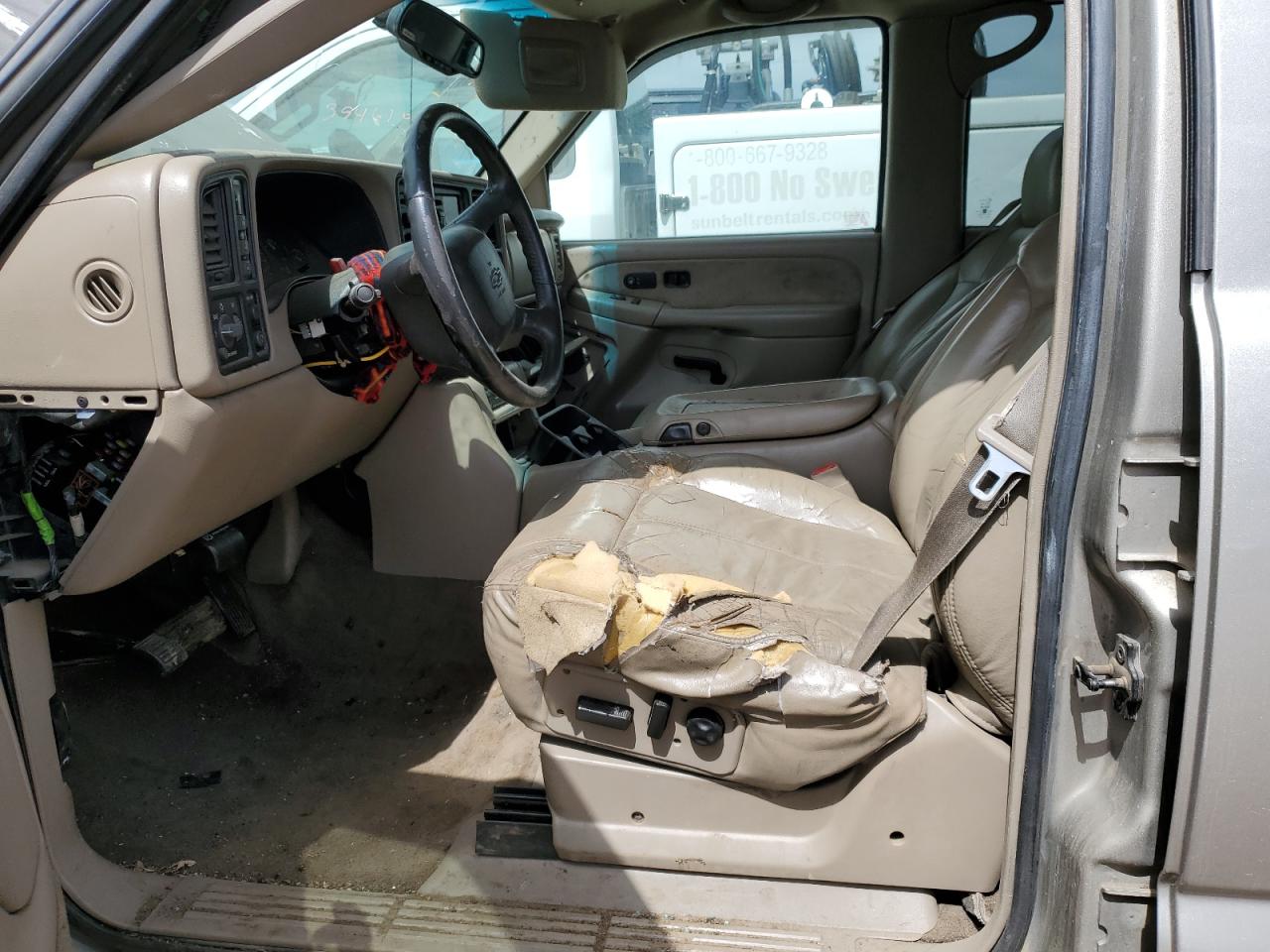 2002 Chevrolet Silverado K2500 Heavy Duty VIN: 1GCHK23U22F163725 Lot: 67330234