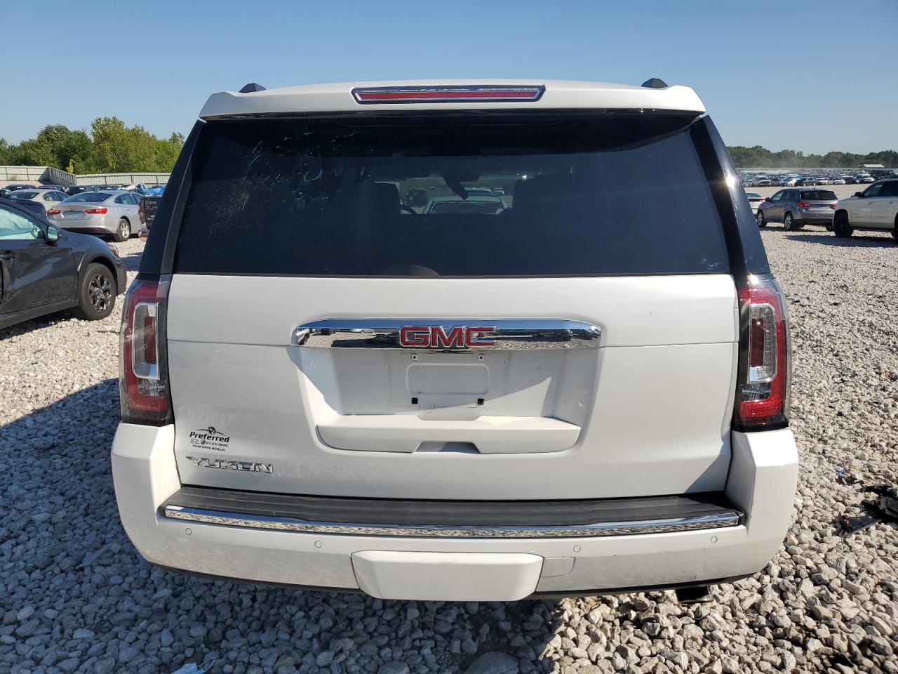 2016 GMC Yukon Denali VIN: 1GKS2CKJ2GR480871 Lot: 65354694