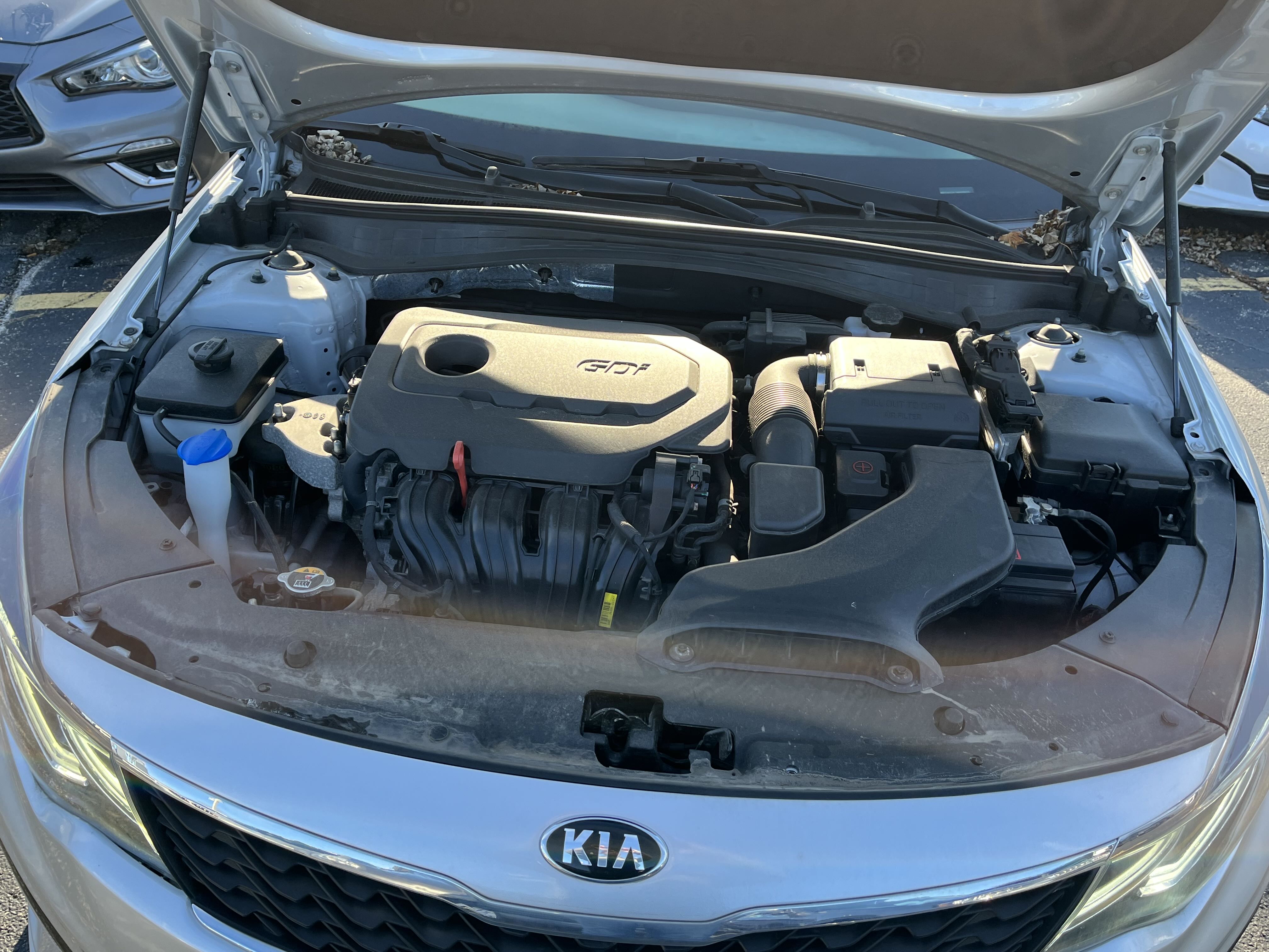 5XXGT4L34KG2807 2019 Kia Optima Lx