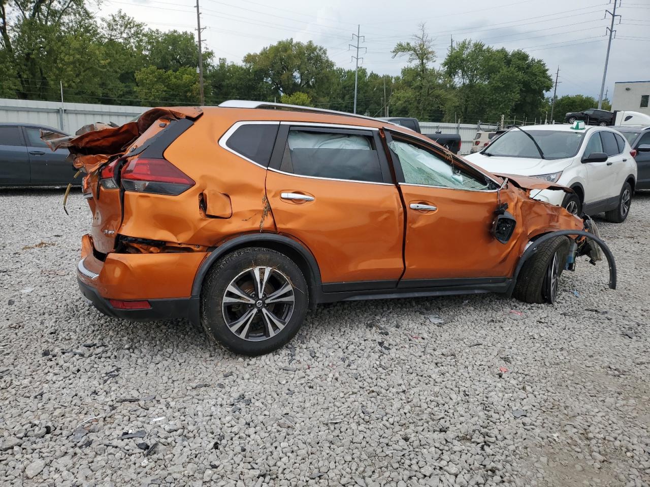 2019 Nissan Rogue - Image 3
