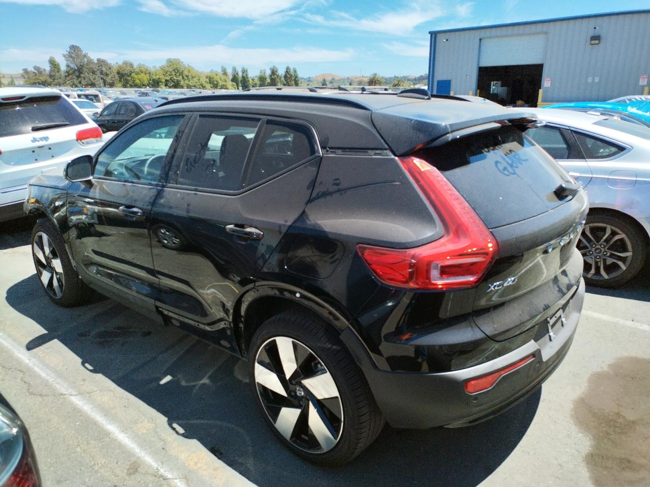 YV4ED3UW9P2012038 Volvo XC40 RECHA 2