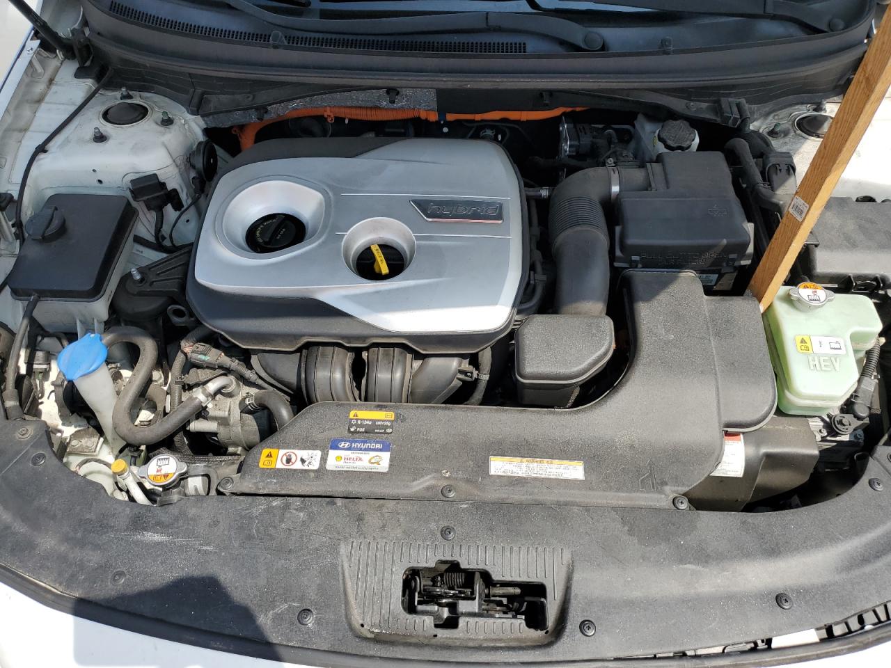 2016 Hyundai Sonata Hybrid VIN: KMHE24L11GA013691 Lot: 67757954