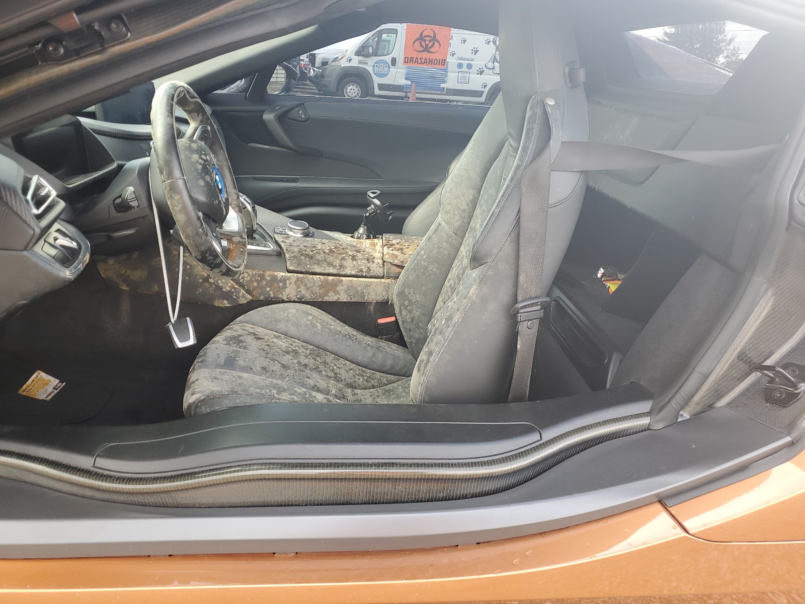 WBY2Z6C54KVB83077 2019 BMW I8