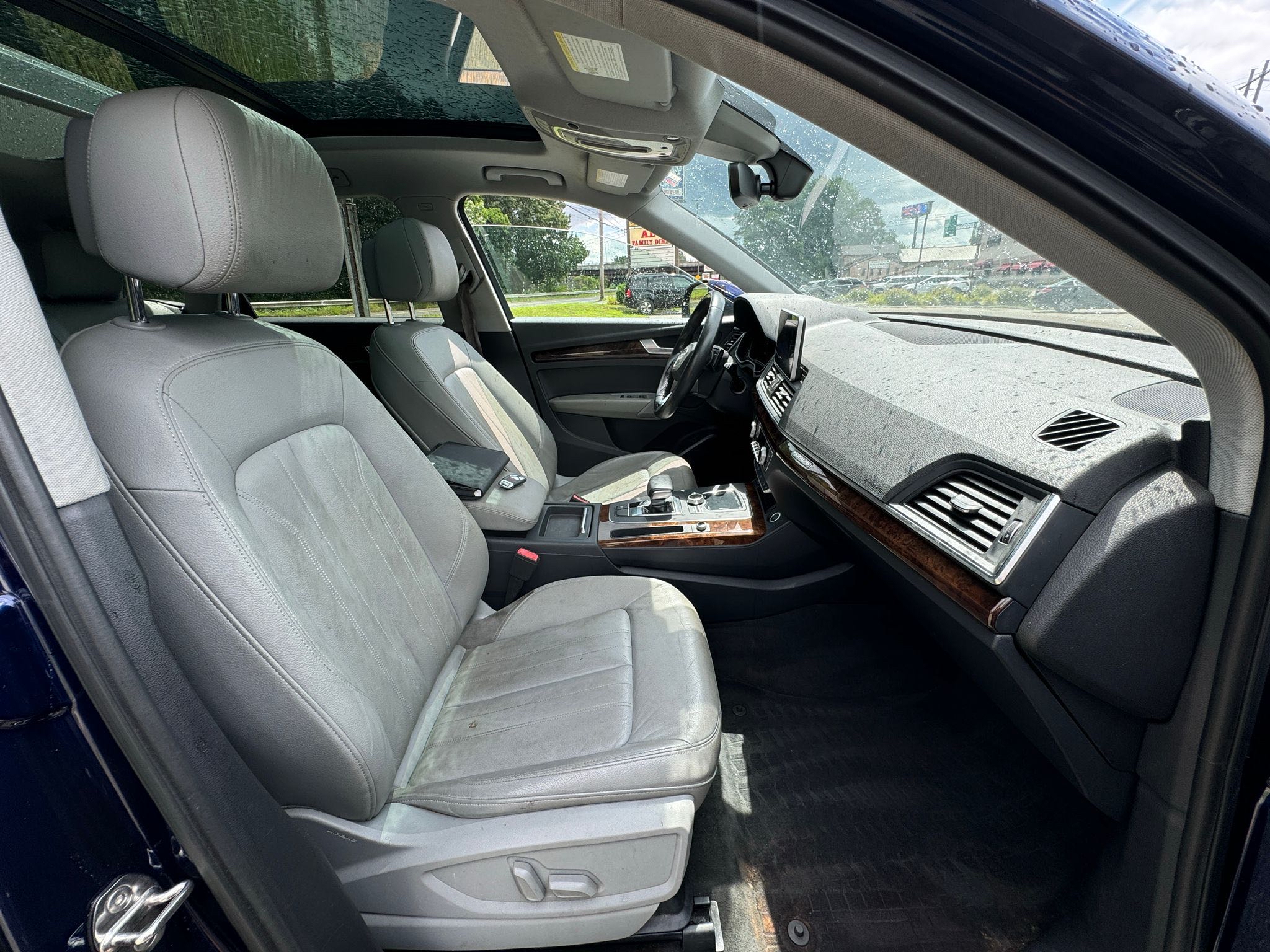 2018 Audi Q5 Premium Plus vin: WA1BNAFY6J2134301