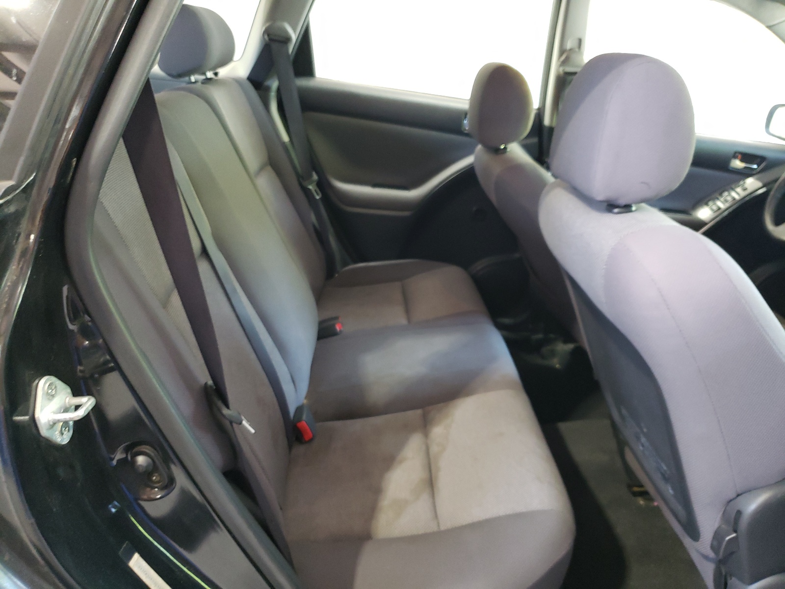 2T1LR32E53C149771 2003 Toyota Corolla Matrix Base