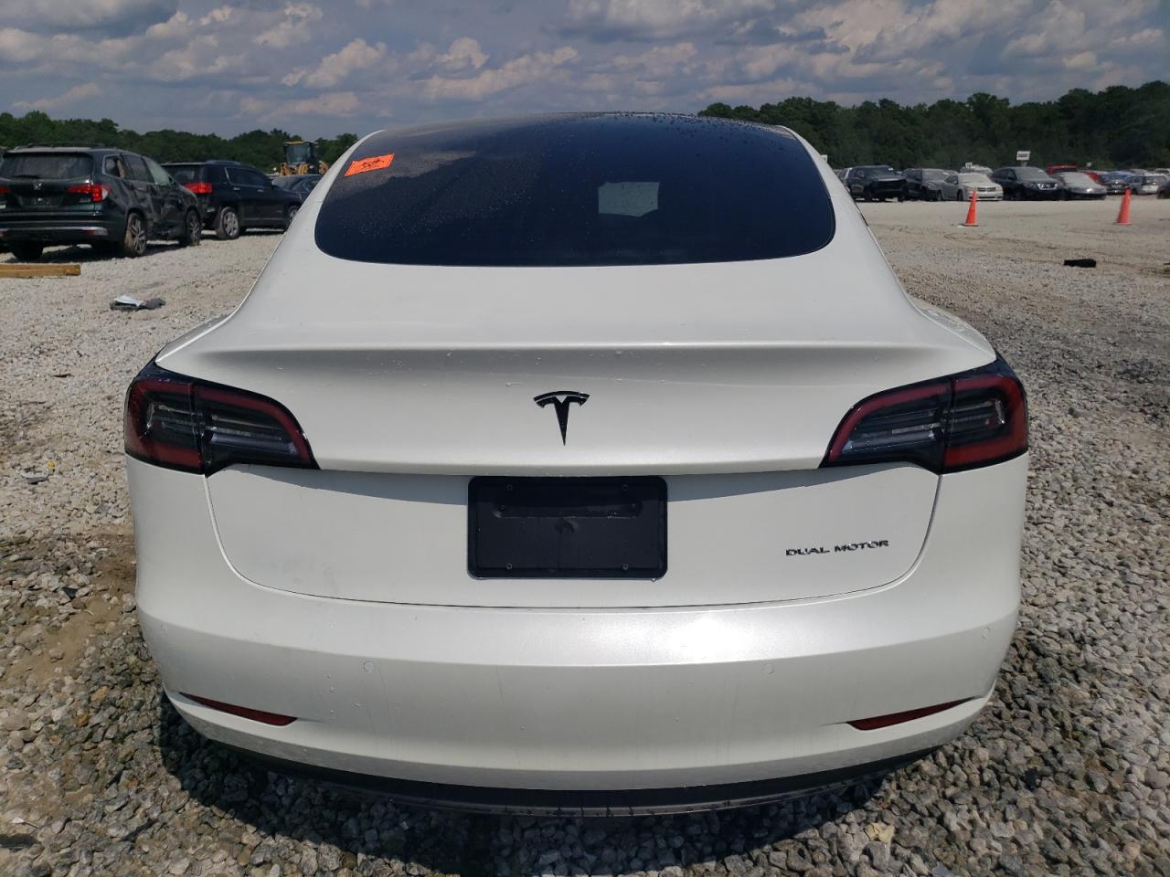 5YJ3E1EB7NF105321 2022 Tesla Model 3