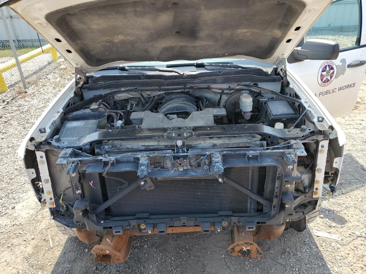 2014 Chevrolet Silverado - Image 11