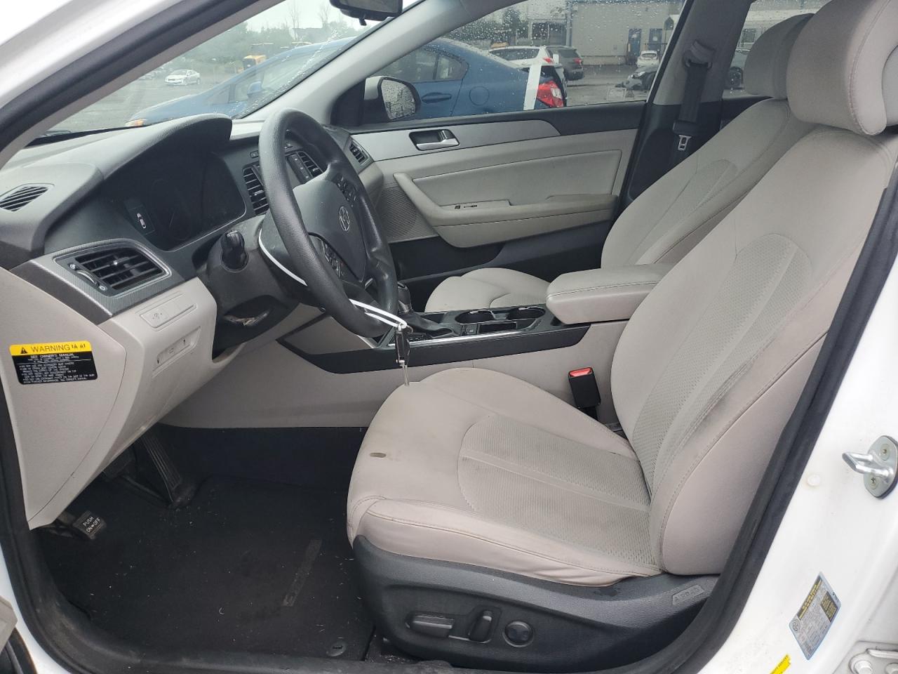 2015 Hyundai Sonata Se VIN: 5NPE24AF4FH001772 Lot: 66481944