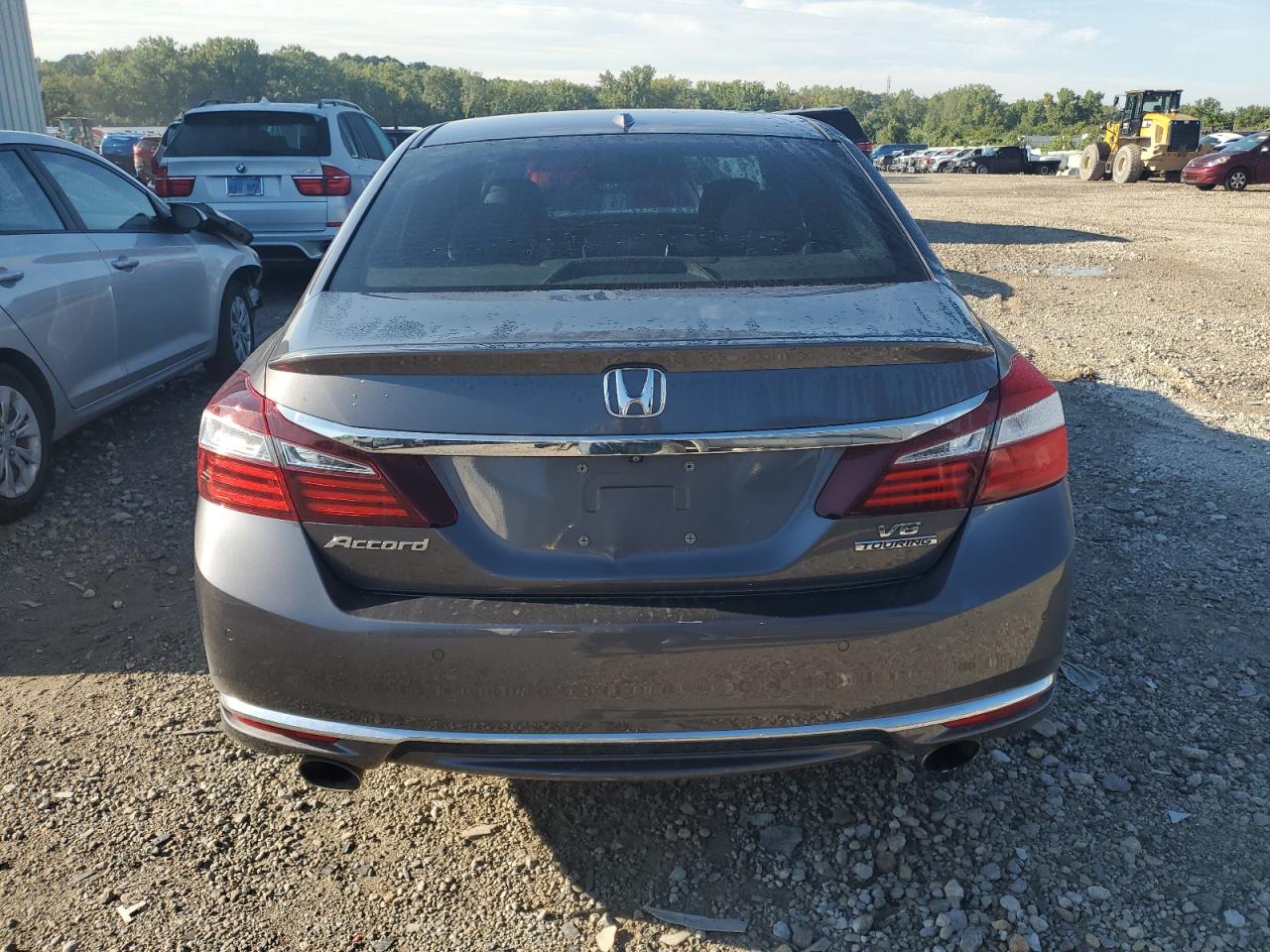 2017 Honda Accord Touring VIN: 1HGCR3F94HA002576 Lot: 69283224