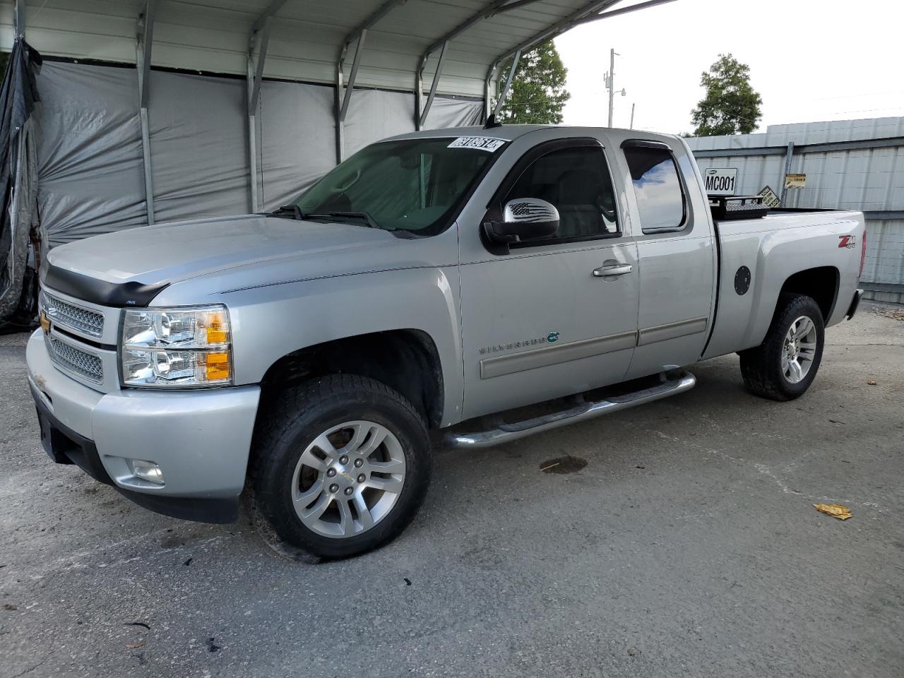 2013 Chevrolet Silverado - Image 1