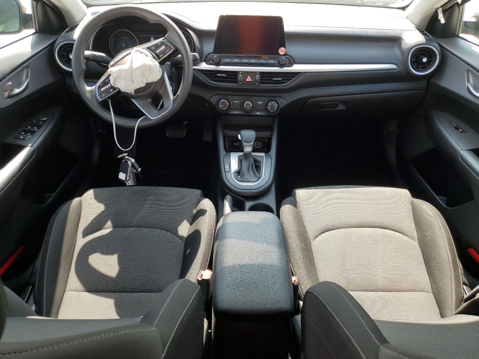 3KPF24AD6NE418266 2022 Kia Forte Fe