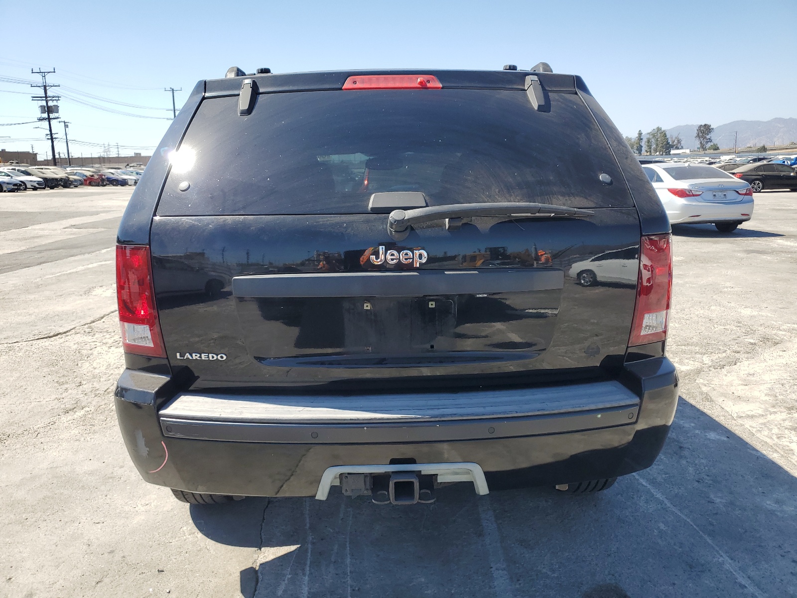 1J8HS48NX7C656812 2007 Jeep Grand Cherokee Laredo