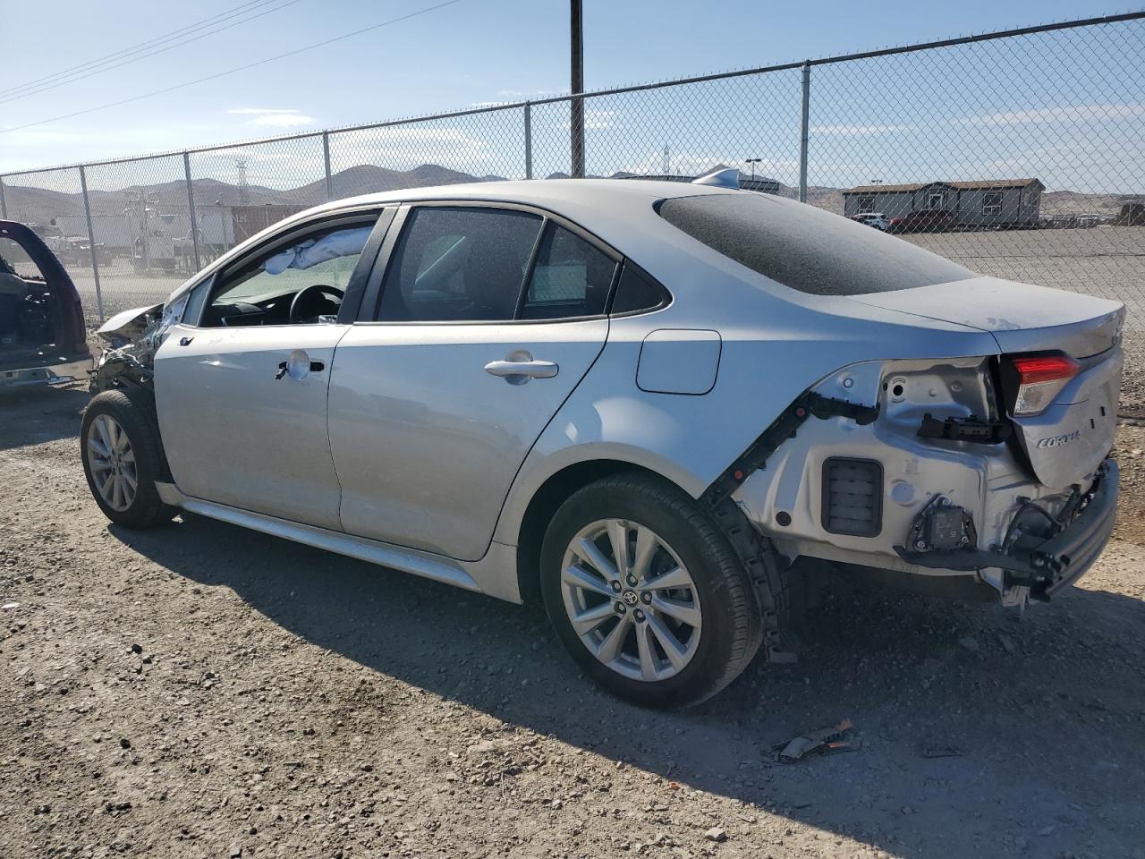 5YFB4MDE3RP166784 2024 TOYOTA COROLLA - Image 2