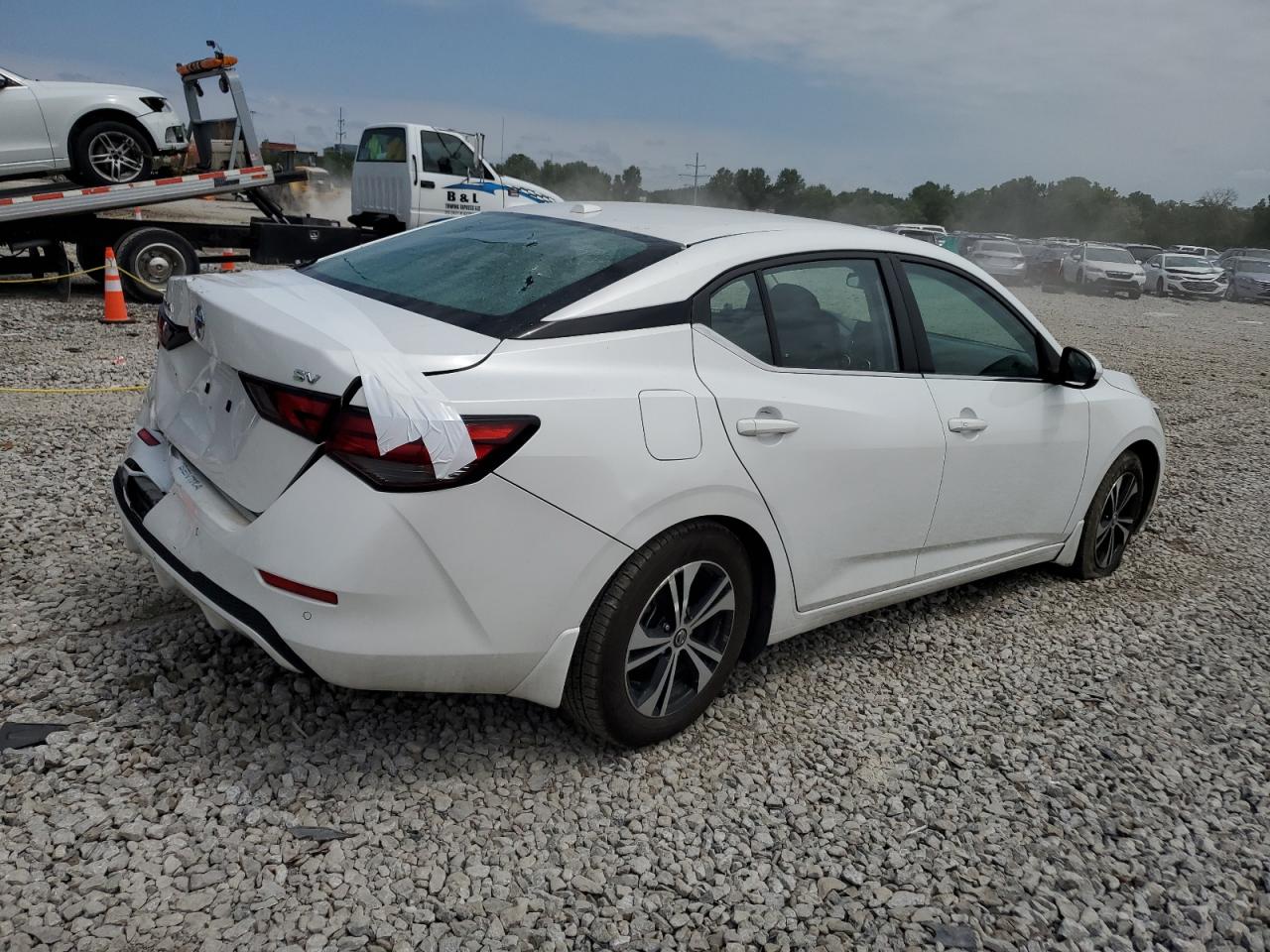 2021 Nissan Sentra - Image 3
