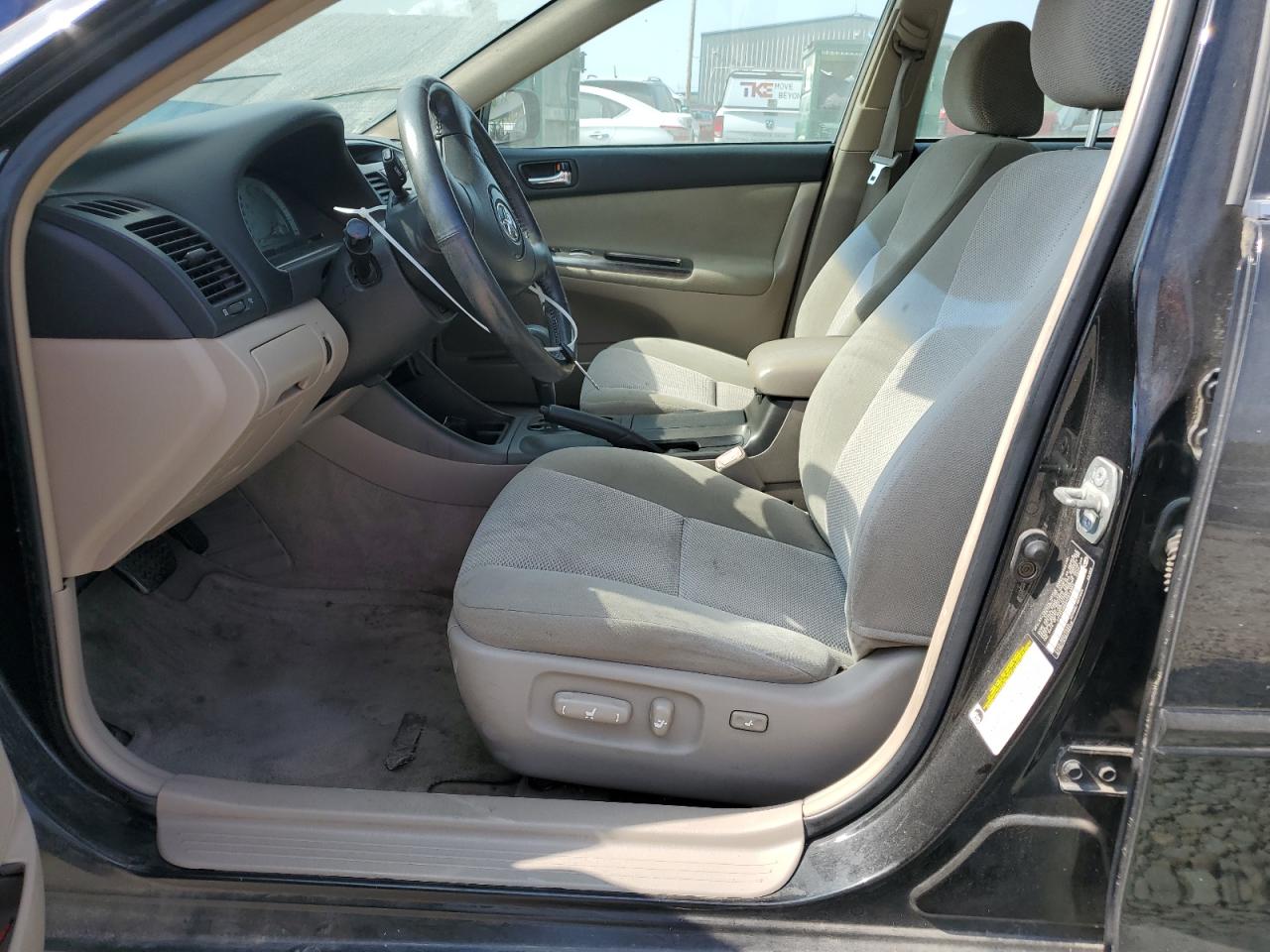 2004 Toyota Camry - Image 7