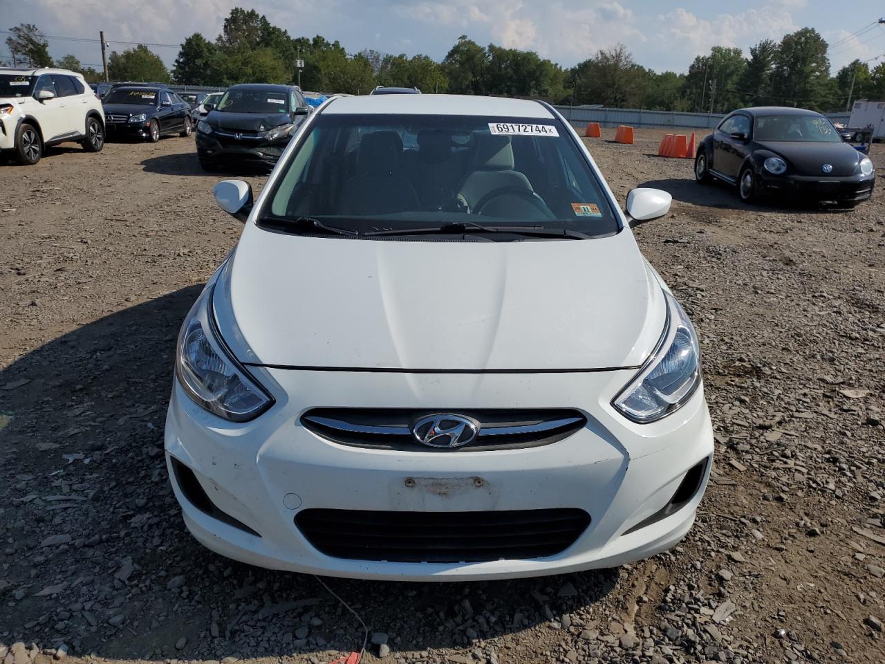 2015 Hyundai Accent - Image 5
