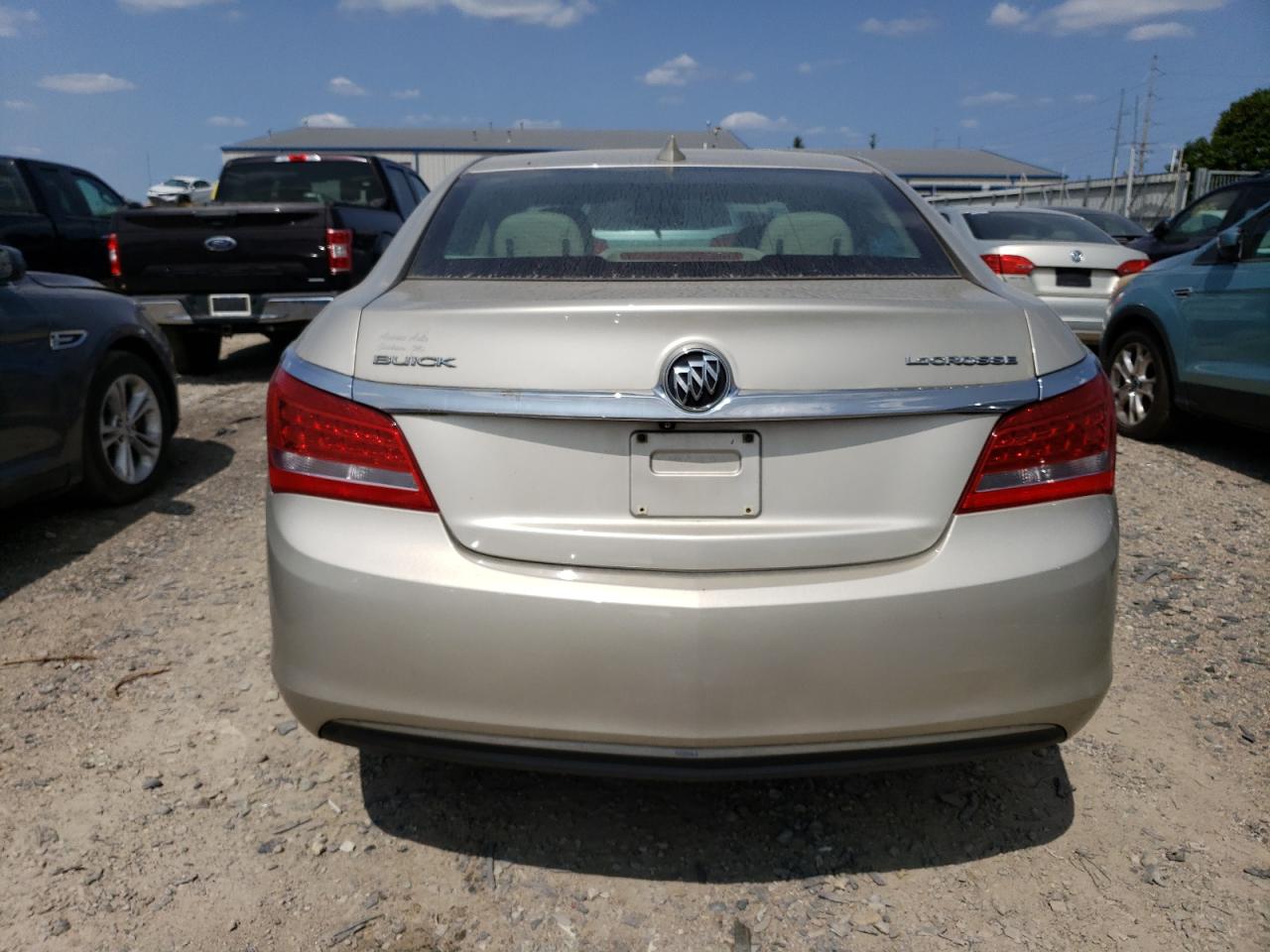 1G4GA5GRXFF212807 2015 Buick Lacrosse