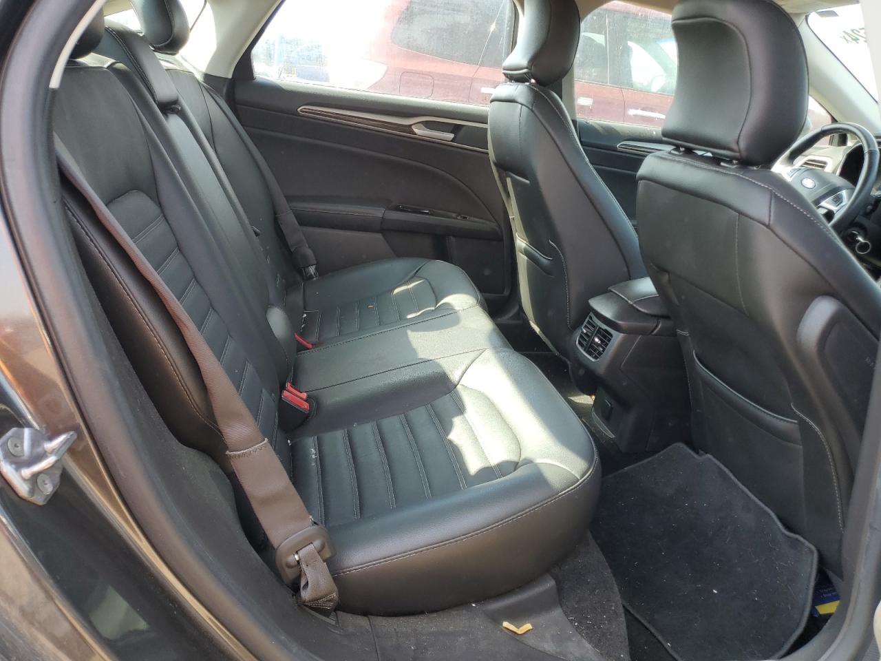 2016 Ford Fusion - Image 10