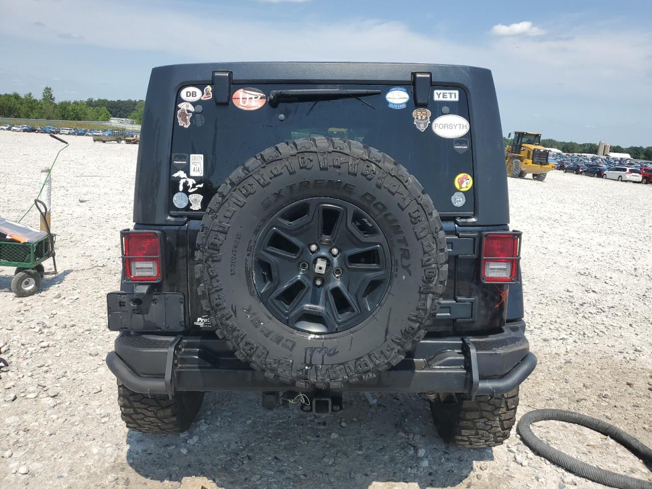 1C4BJWEG1GL228418 2016 Jeep Wrangler Unlimited Sahara