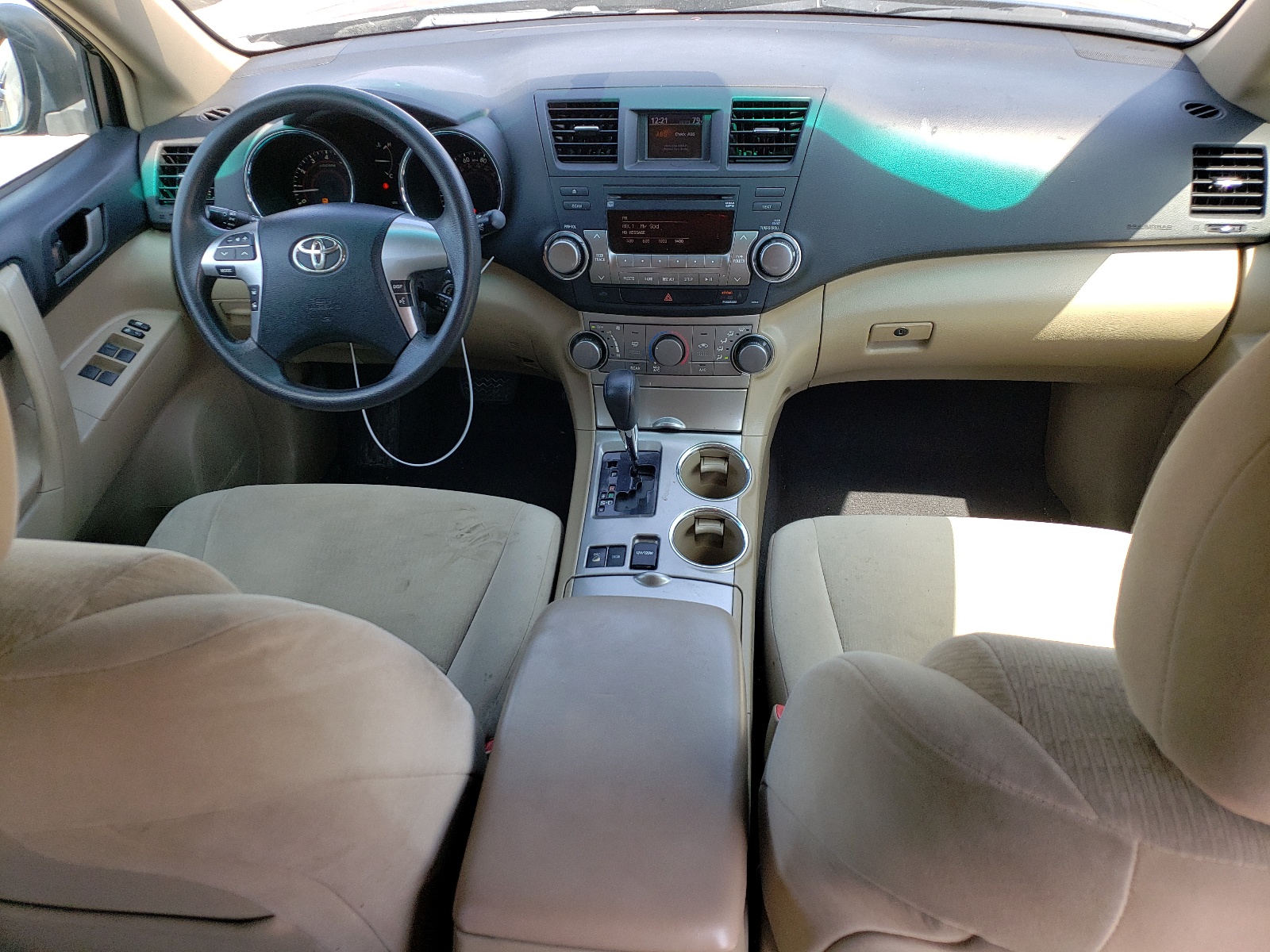 5TDBK3EHXBS057292 2011 Toyota Highlander Base